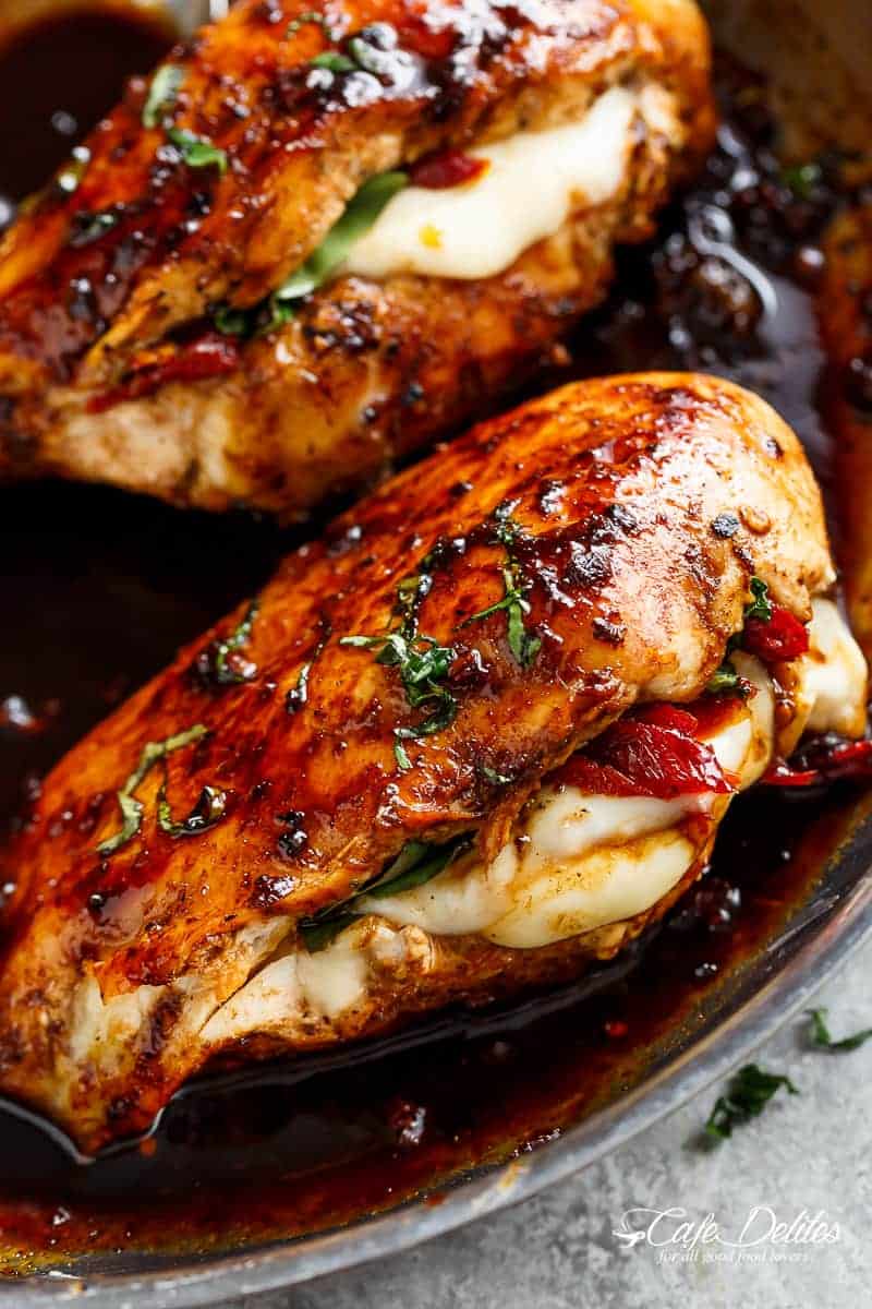 Caprese Stuffed Balsamic Chicken: Easy, Elegant, & Keto-Friendly